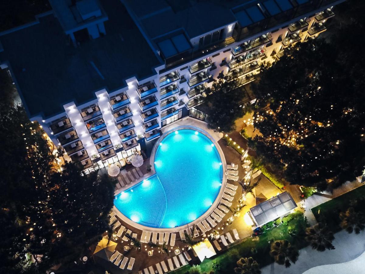 VM Resort&SPA Golem  Exterior foto
