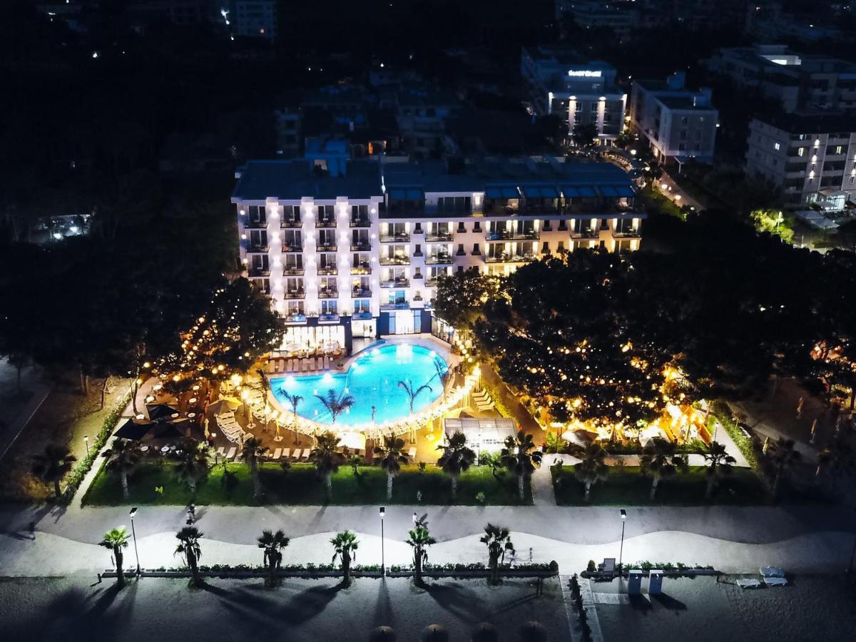 VM Resort&SPA Golem  Exterior foto